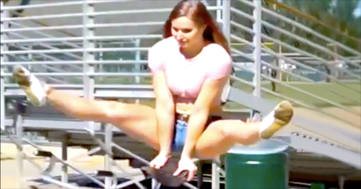GIFs that “Lost touch with Reality” (24 GIFs)