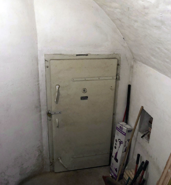 Creepy Basements Are Pure Nightmare Fuel