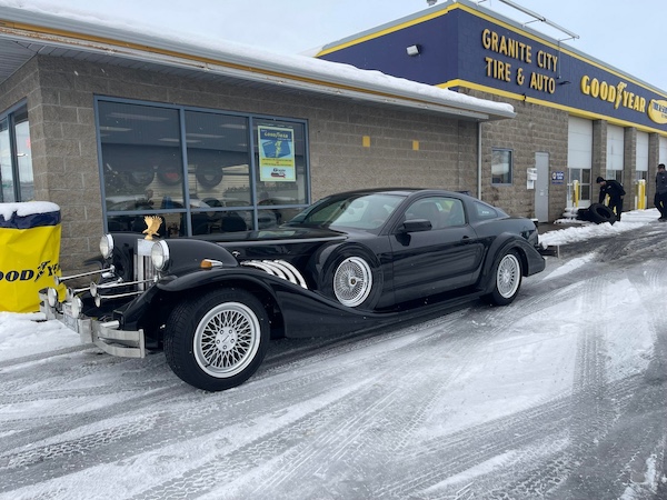 Bizarre cars that are modded beyond recognition