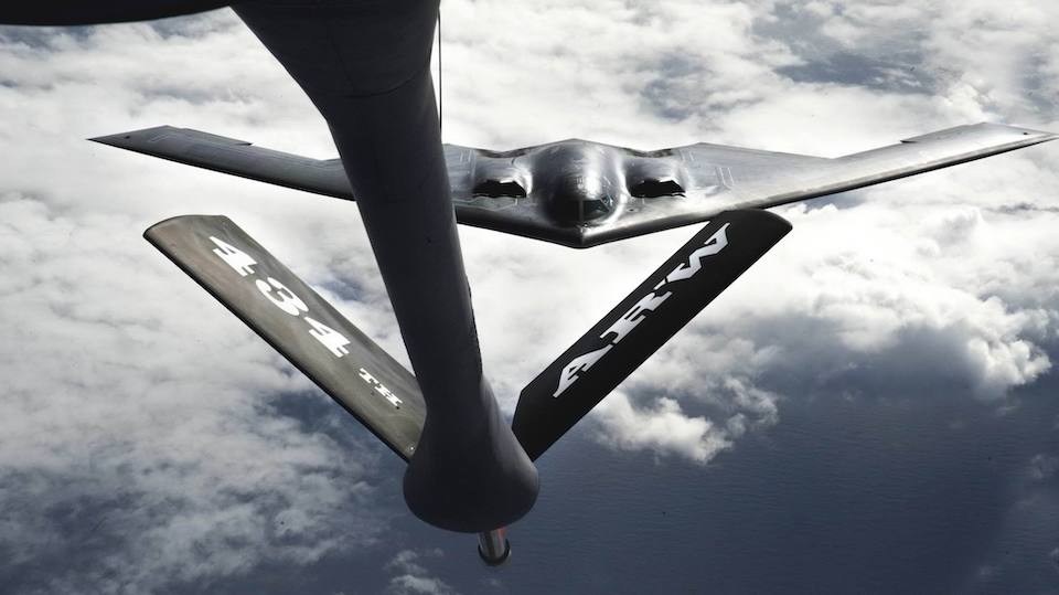 High-Res Flying Air Force Re-Fuel Aerial Photos Awesome Pilots Photos