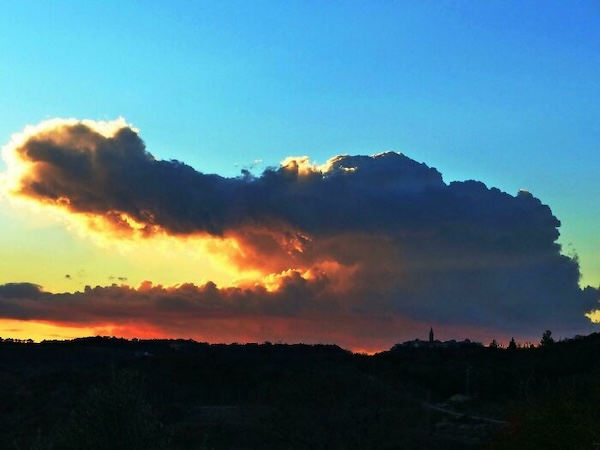 These Photos of Curious Clouds Make For Spectacular Sights in the Sky