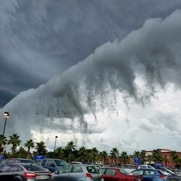 These Photos of Curious Clouds Make For Spectacular Sights in the Sky
