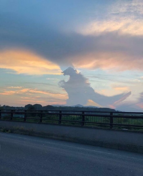 These Photos of Curious Clouds Make For Spectacular Sights in the Sky