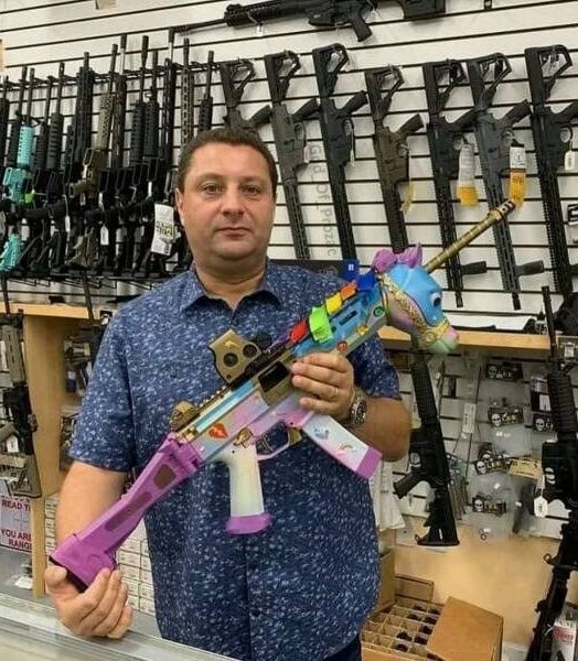 Choose Your WTF Strange Weapon for Zombie Battle Funny Gun Compilation