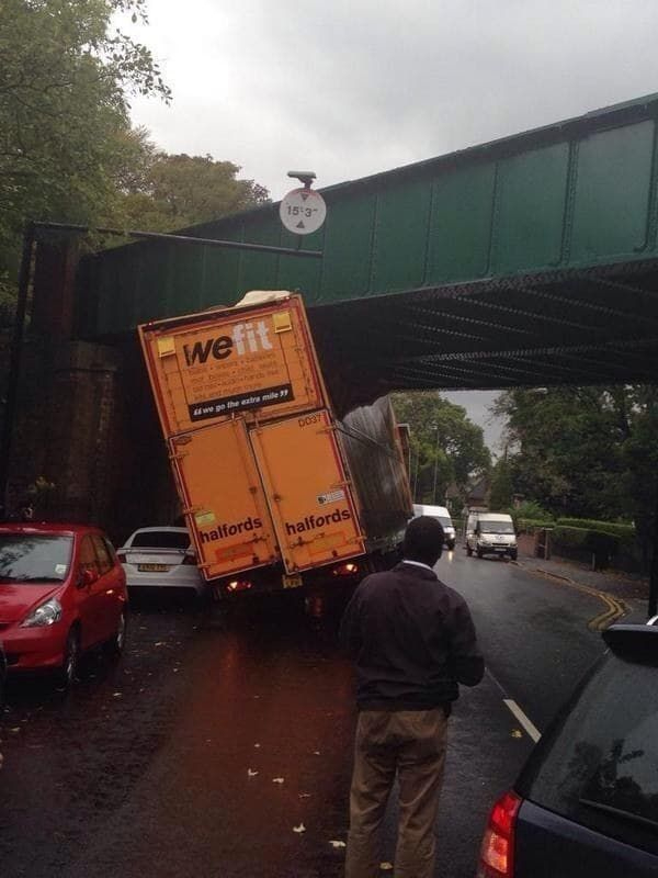 That'll Buff Out... (Car FAILs, FAIL GIFs)