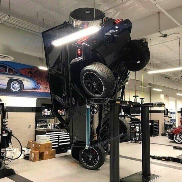 That'll Buff Out... (Car FAILs, FAIL GIFs)