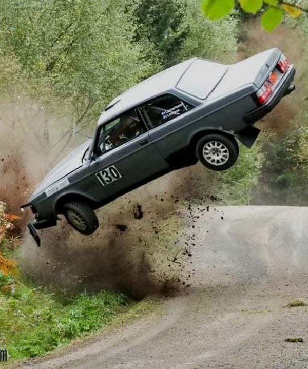 That'll Buff Out... (Car FAILs, FAIL GIFs)
