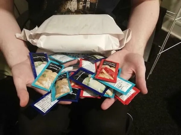 Food Orders That Got the VIP Treatment (food, travel, wtf)