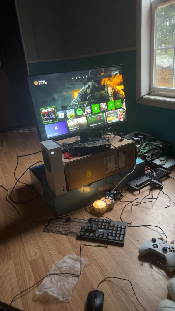 Crappy Gaming Setups Galore