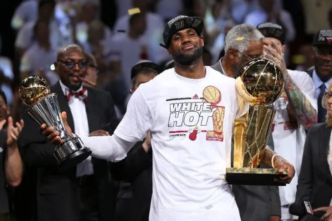 The Most Iconic NBA Photos of All Time