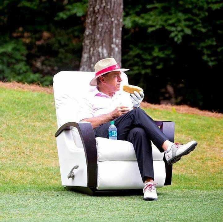 Fall = Golf. Simple. theCHIVE