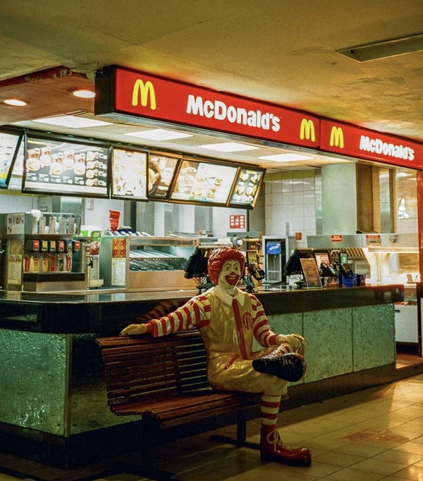 Fast Food Places Are Boring Now